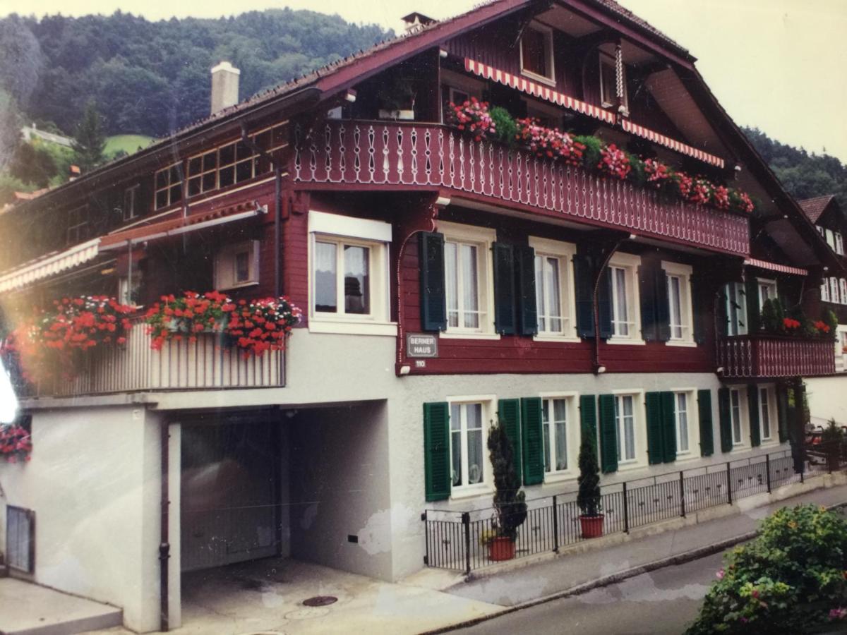 Schoene Ferienwohnung Mit Seeblick 툰 외부 사진